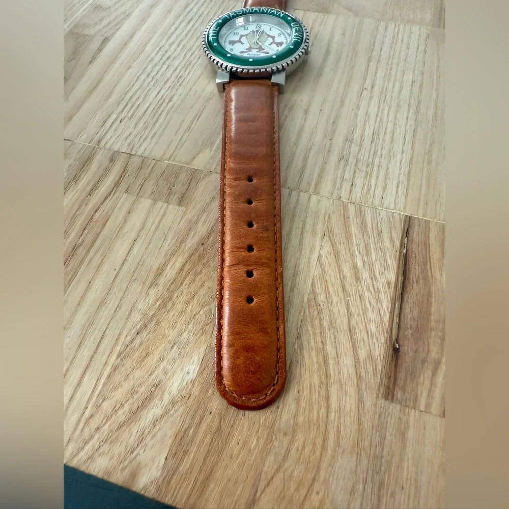 Vintage Armitron Warner bros looney tunes Taz Tasmanian devil watch NEW BATTERY